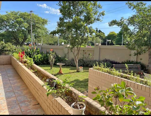 508M² BUILDING FOR SALE IN COLBYN